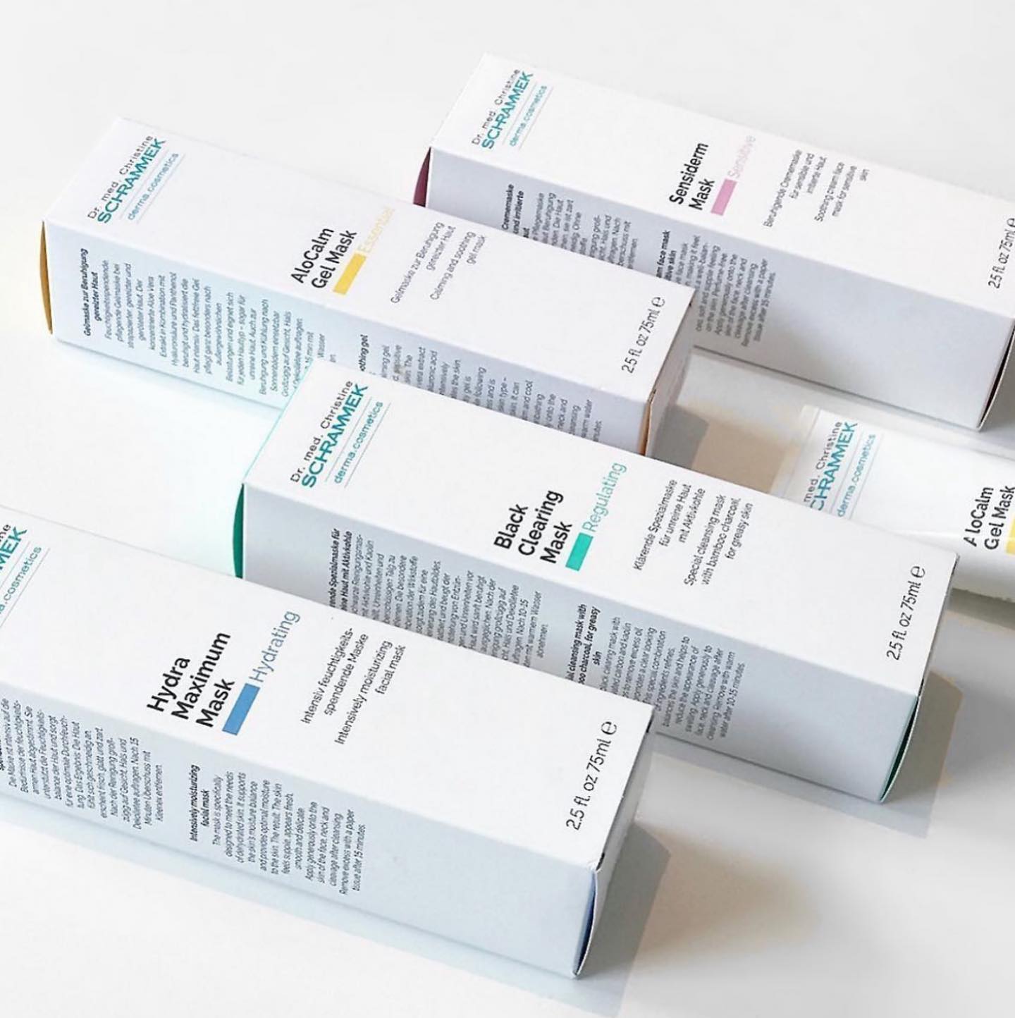 The Sunday Pampering🤍🧖🏼‍♀️

Maskene fra Dr. Schrammek er tilpasset alles behov, enten utfordringene er tørrhet, sensitivitet, urenheter, hyperpigmentering eller slapp og livløs hud. Bruk maske 1-2 ganger i uken og merk forskjellen. Over tid vil huden føles sterkere, sunnere og spenstigere🏻

Tips til påskeegget: Hva med å legge oppi en god fuktighetsmaske? Perfekt etter solfylte dager️