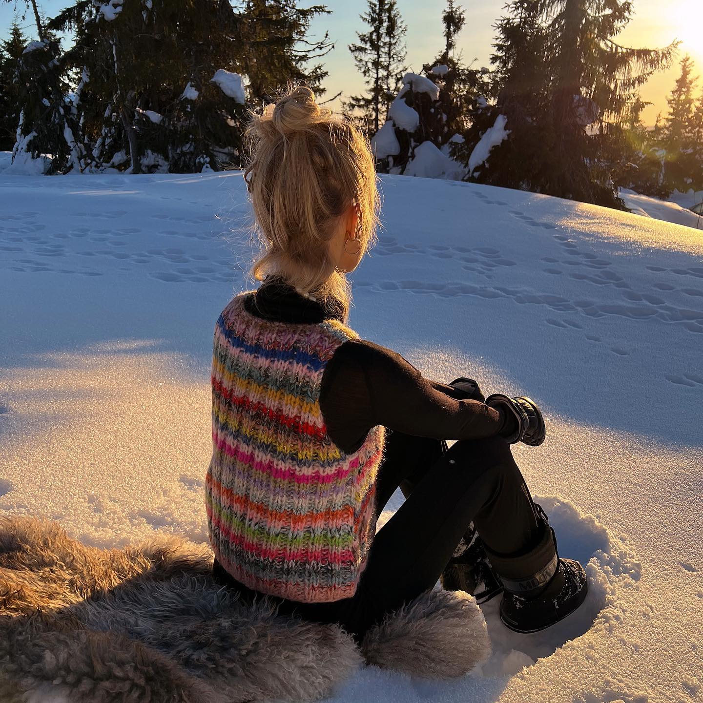 Siste dag i zeeen🧘🏼‍♀️ Håper du har hatt en fin påske med påfyll av det du trengte.

Hva med et lite hjemmespa for den perfekt avslutning på påsken? Gi huden litt ekstra oppmerksomhet med beroligende og fuktighetsgivende masker fra Dr. Schrammek🧖🏼‍♀️🤌🏻